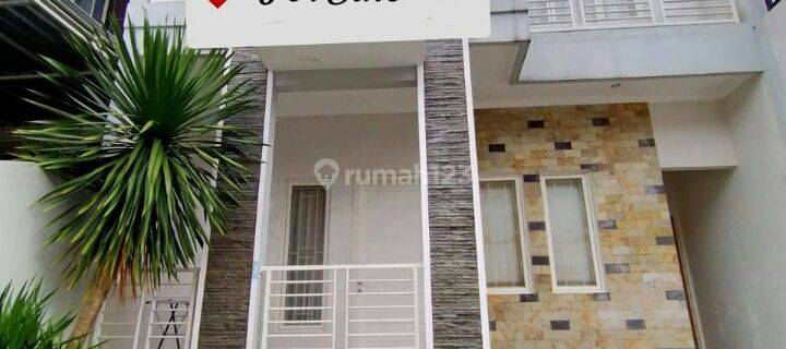 Rumah Murah Minimalis 2 Lantai Di Batu 1