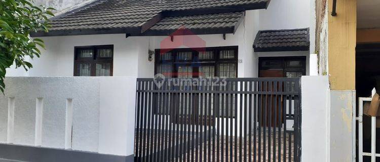 Rumah terawat siap huni lokasi aman nyaman Kompleks Bukit Permata Indah 1