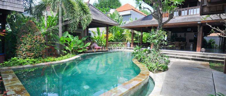 Elegant 4 Bedroom Estate In Premium Location (SANUR - BEACHSIDE) 1