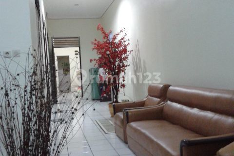 Glodok City House 6x23, Lp148june 1