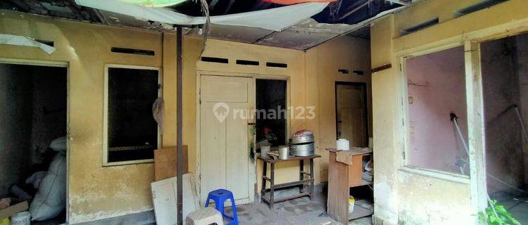 Rumah Butuh Renovasi Cocok Untuk Gudang Dan Tempat Tinggal Di Jalan Aksan, Bandung 1