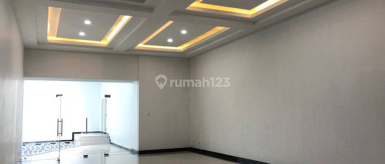 Disewa Rumah Brandnew And Luxury Menteng Jakarta Pusat 1