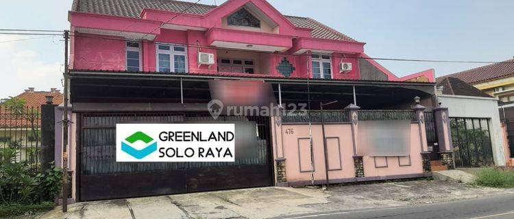 Rumah untuk Kantor atau usaha  di Laweyan Solo 1
