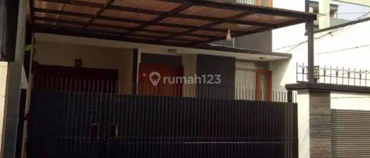 rumah 2 lantai , siap huni , SHM , kali bata, Jakarta Selatan 1