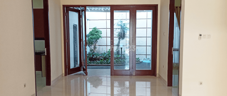 Rumah 4BR di Antasari Residence, jl Antasari Kebayoran Baru Jakarta Selatan 1