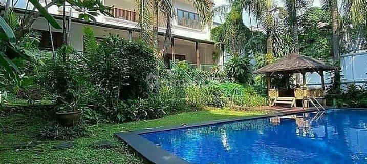 KEMANG | Rumah mewah asri area premium Kemang Jakarta Selatan 1