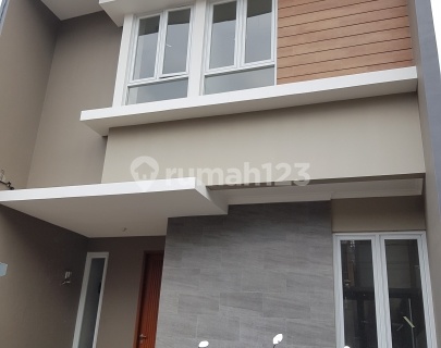 Sayap Buah Batu, Rp 1,8 M baru minimalis 1