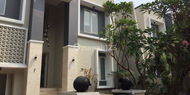 Brand new Compound House for lease at Kemang nice and modern house 1