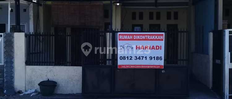 Rumah di Jl Dr Wahidin MGA Kembangan Kebomas Gresik 1