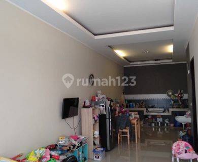 Rumah siap huni minimalis Tanjung duren Jakarta Barat 1