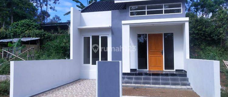 Rumah Salatiga Ready  Siap Huni Belakang Rs. Paru² 1