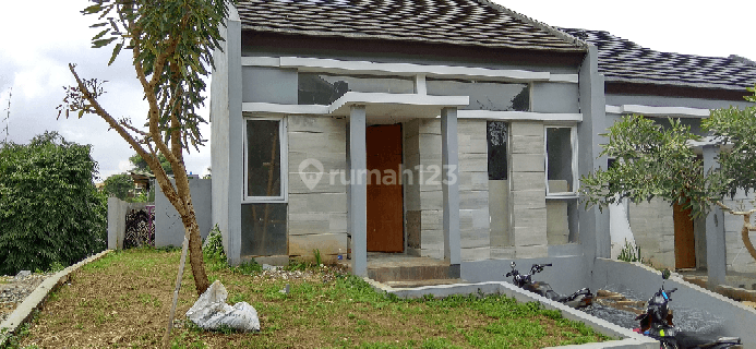 Rumah Cantik lingkungan ok siap huni dekat tol Padalarang bandung 1