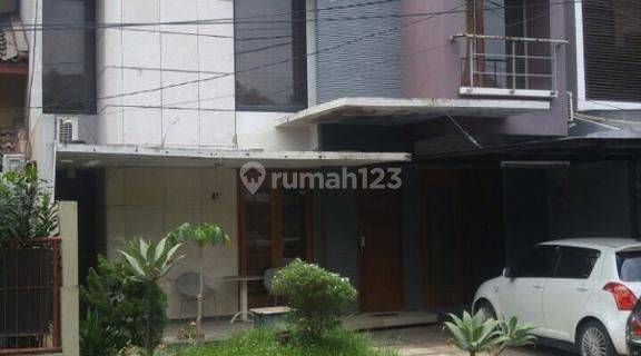 Rumah Bagus Dalam Cluster Di Pondok Gede Bekasi, Lingkungan Asri 1