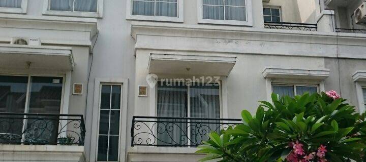 Murah!!! Townhouse Gading Grande Full Furnished Renovasi 1