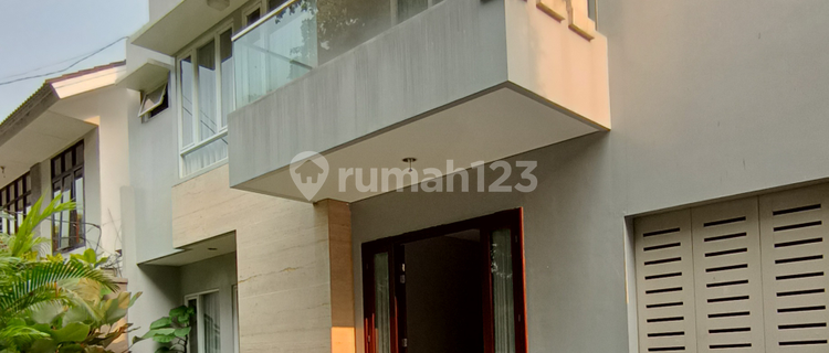 Mewah, Siap Huni, Jalan Lebar Dan Asri @Pondok Indah 1