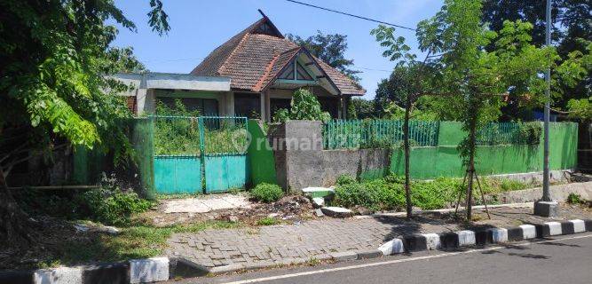 Tanah + Bangunan lama di Abdulrahman Saleh Raya, Semarang Barat 1