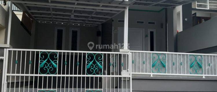 Rumah  terawat dalam komplek green hills cibeunying bandung 1