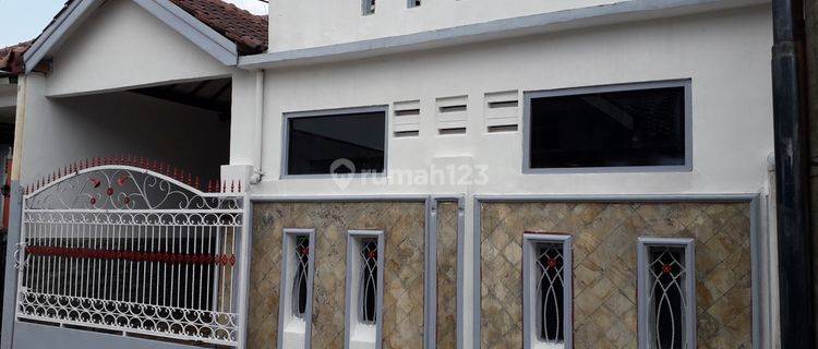 Rumah 2 Lantai Strategis Purwokerto Utara  1