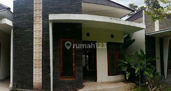 BALIKUBU.COM | AMS-013 BL Rumah 2 Kamar di Perumahan Griya Loka Tabanan 1