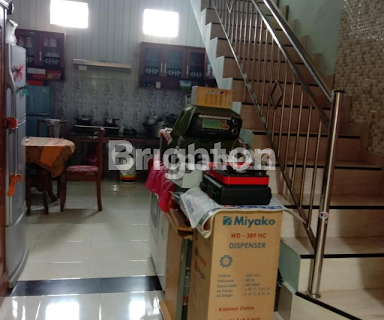 RUMAH MODERN KAWASAN PERUMAHAN DENPASAR 1