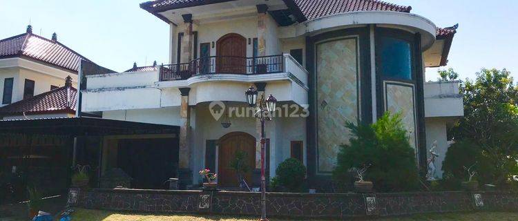 RUMAH DUA LANTAI PERUM ELITE TERAS AYUNG GATSU DENPASAR KOTA 1