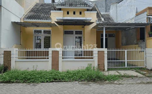 Rumah siap pakai di daerah ramai 1