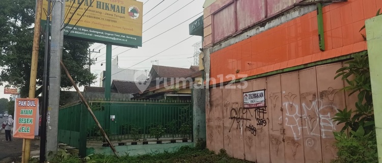 Semarang Ungaran Roadside House Suitable for Business 1