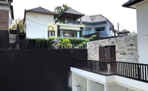 Brand new villa in Uluwatu 1