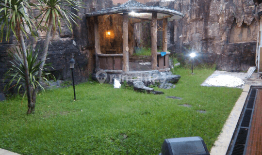Rumah 2 lantai siap pakai di Jebres tengah kota Solo 1