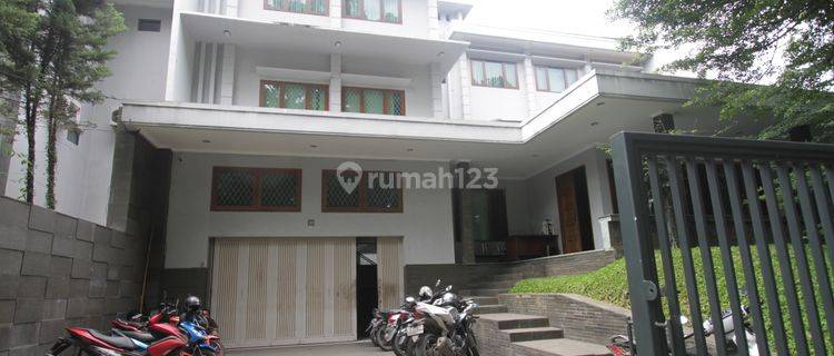 Open House!! Rumah Cocok untuk hunian dan Perkantoran di Lokasi Strategis Sayap Dago Bandung Kota Dekat Gedung Sate dan Gasibu 1