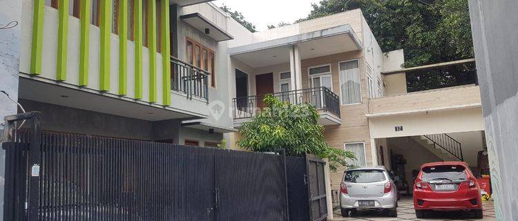 Rumah Bagus Strategis Jln Raya Pengadegan Utara Jaksel 1