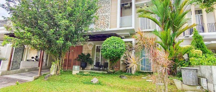 Rumah Mewah dalam Perumahan Green Hills Residen 1