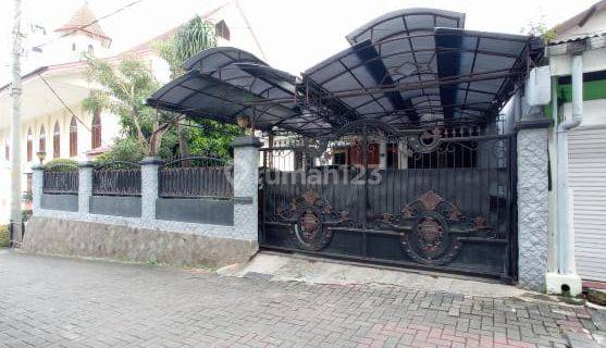 Rumah Bagus Tengah Kota Semarang di Kertanegara 1