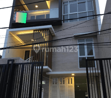 RUMAH MEWAH  MINI MLIS DI DLM KOMPLEK 1