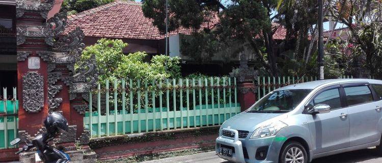 Homestay di Cakranegara Pusat Kota Mataram  1