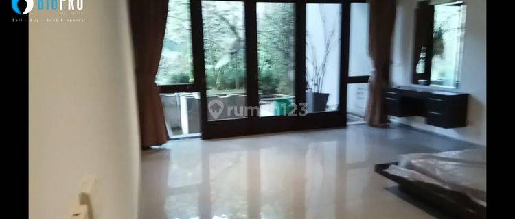 Rumah Furnished Setraduta Cemara Bandung Utara 1