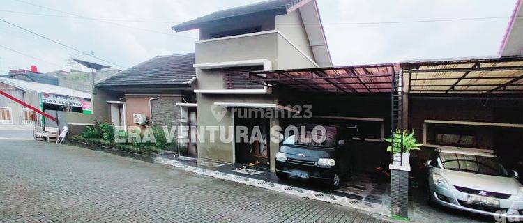 Rumah Cluster Srattegis Gentan 1