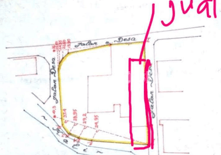 TEMPAT USAHA TENGAH KOTA CARUBAN 1