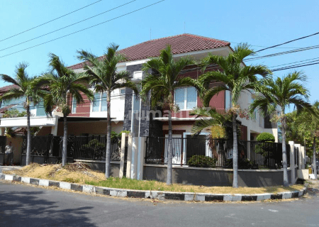 Rumah minimalis siap huni lokasi Nginden Intan 1