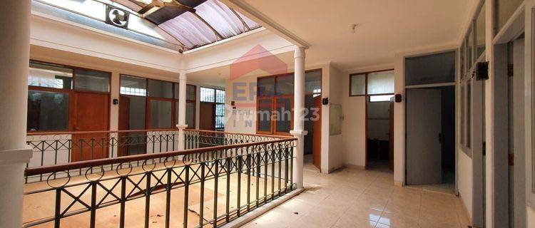 Rumah Terawat Di Pusat Kota Bandung Sayap Jl. Merdeka 1