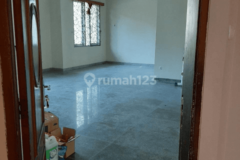 Rumah Siap Huni di Pulo Mas 1