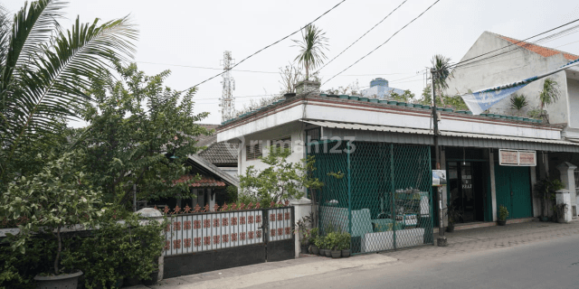 Rumah dan 4 kios  cepat di jalan raya Seroja Bekasi utara 1