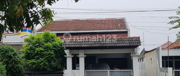 Rumah Aman Dan Nyaman Di Jl. Brotojoyo, Semarang 1