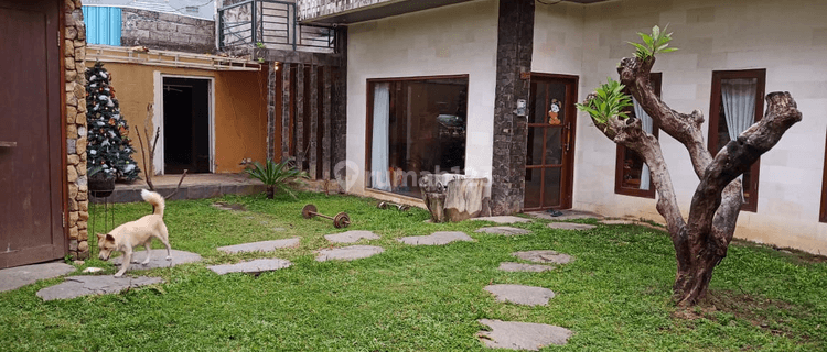 Rumah dan Gudang, lokasi Ayani Utara Denpasar 1