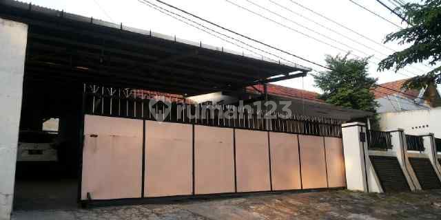 Rumah cocok untuk usaha di jalan Sriwijaya 1