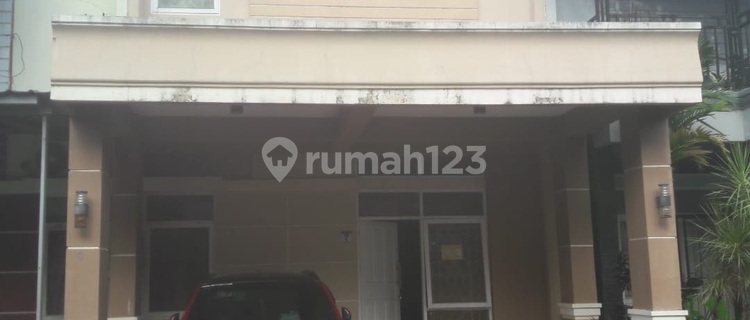 Rumah  Kompleks Green Tanjung Bunga 1