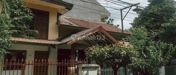 Rumah Hook Strategis dekat Kelapa Gading Jakarta Utara 1