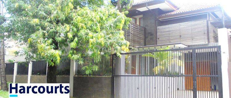 Rumah Cantik Lokasi Strategis Area Wijaya Kebayoran Baru 1