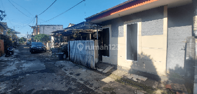 Rumah minimalis murah di Ciomas sudah shm akses tol dan stasiun 1