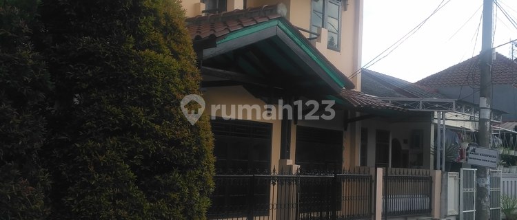 House in Pesona Orchid Harapan, North Bekasi 1